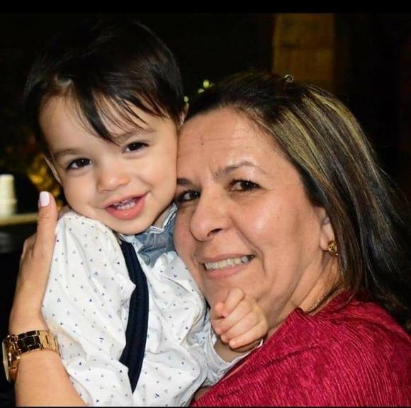 Meet your Posher, Ana - Picture 1 of 1